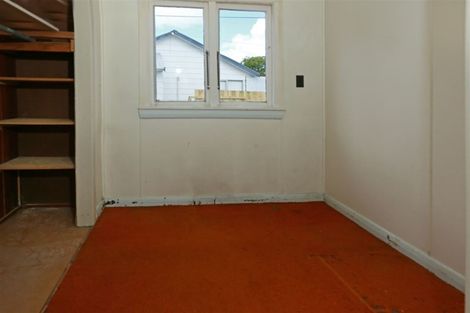 Photo of property in 147 Bruce Mclaren Road, Henderson, Auckland, 0612