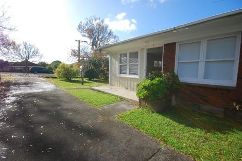 Photo of property in 1/40 Tawhiri Road, One Tree Hill, Auckland, 1061