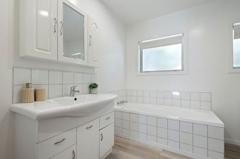 Photo of property in 10a Kaputone Place, Belfast, Christchurch, 8051