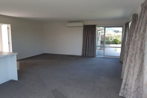 Photo of property in 3 Bradwell Crescent, Halswell, Christchurch, 8025