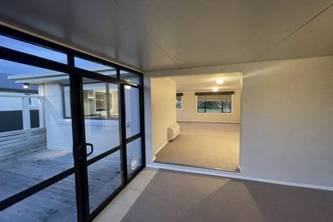 Photo of property in 38 Holloway Street, Waikiwi, Invercargill, 9810