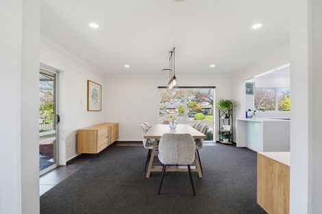 Photo of property in 8 Aintree Crescent, Awapuni, Palmerston North, 4412