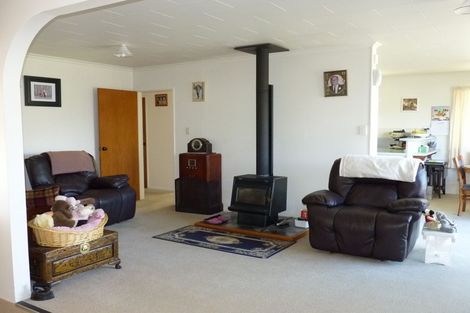 Photo of property in 9 Newberry Place, Richmond Heights, Taupo, 3330