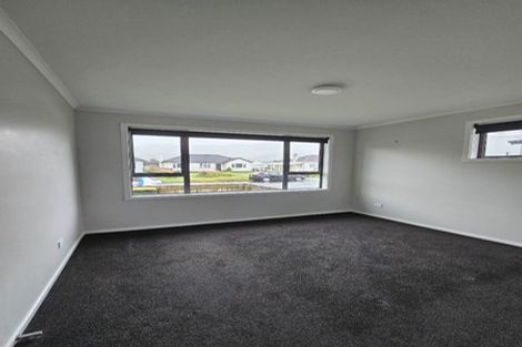 Photo of property in 15 Westminster Road, Wainuiomata, Lower Hutt, 5014