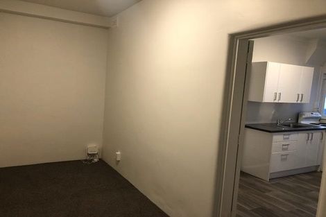 Photo of property in Elms Court Flats, 11/367 The Terrace, Te Aro, Wellington, 6011