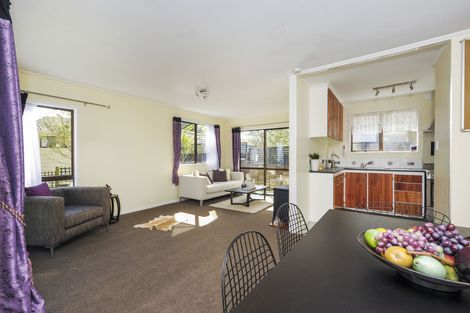 Photo of property in 68 Brunner Road, Glen Eden, Auckland, 0602