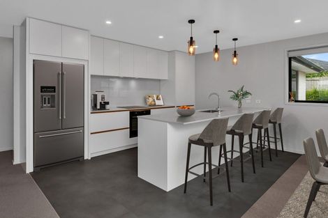 Photo of property in 9 Olney Court, One Tree Point, 0118