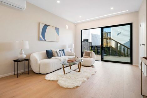 Photo of property in 6 Greenbrier Street, Westgate, 0814