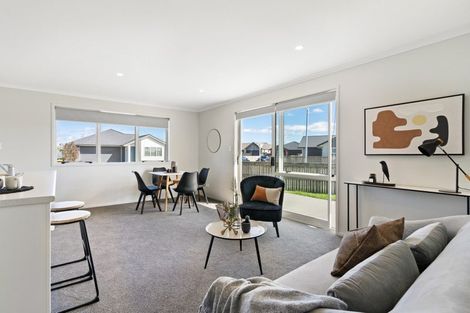 Photo of property in 10 Dunkeld Drive, Papamoa, 3118