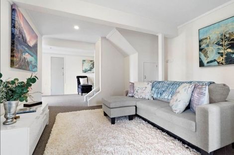 Photo of property in 43 Reynella Drive, Massey, Auckland, 0614