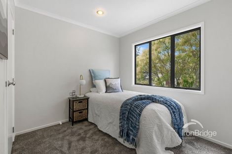 Photo of property in 97 Fields Parade, Oteha, Auckland, 0632