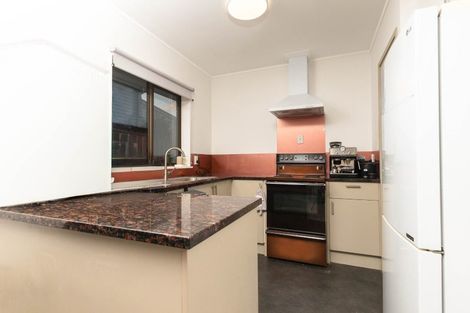 Photo of property in 1/133 Mokoia Road, Birkenhead, Auckland, 0626