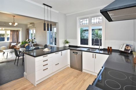 Photo of property in 26 Poulton Avenue, Richmond, Christchurch, 8013