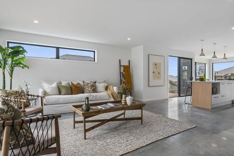 Photo of property in 7 Kayelene Place, Omokoroa, 3114