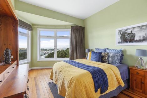 Photo of property in 5 Asquith Terrace, Brooklyn, Wellington, 6021