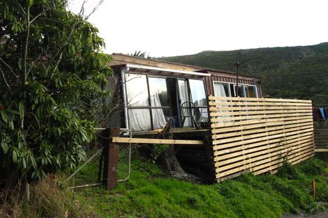 Photo of property in 22 Albert Road, Osborne, Port Chalmers, 9081