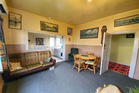 Photo of property in 17 George Street, Waimate, 7924
