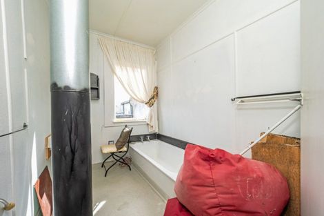 Photo of property in 92 Vogel Street, Woodville, 4920