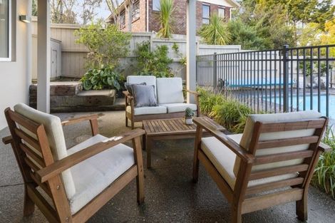 Photo of property in 38 Parr Terrace, Castor Bay, Auckland, 0620