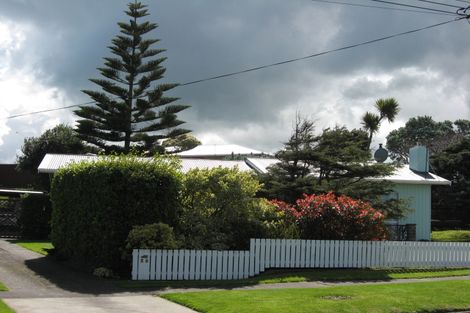 Photo of property in 57 Manuka Street, Castlecliff, Whanganui, 4501
