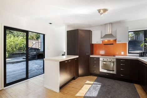 Photo of property in 2/19 Fordham Street, Beach Haven, Auckland, 0626