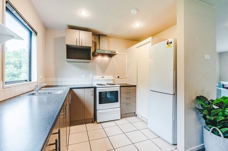 Photo of property in 235 Fernhill Road, Sunshine Bay, Queenstown, 9300