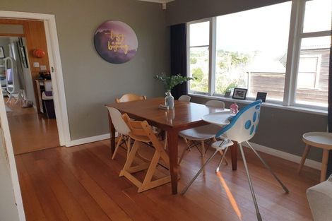 Photo of property in 12 Herewini Street, Titahi Bay, Porirua, 5022