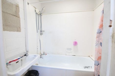 Photo of property in 1/130 Charles Street, Westshore, Napier, 4110