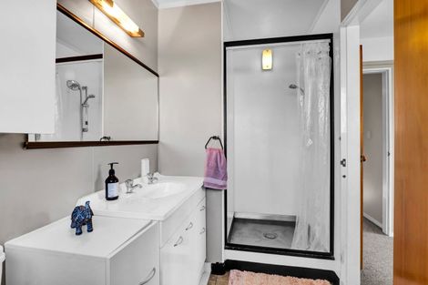 Photo of property in 102 Barrett Road, Whalers Gate, New Plymouth, 4310