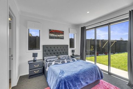 Photo of property in 22 John Raven Lane, Woodend, 7610