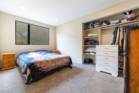 Photo of property in 27 Oxford Street, Kingston, Athol, 9793