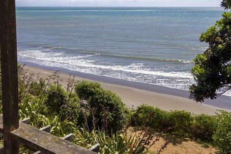 Photo of property in 84 Ames Street, Paekakariki, 5034
