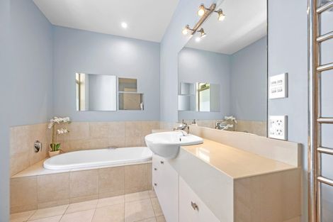 Photo of property in 863 Cashmere Road, Halswell, Christchurch, 8025