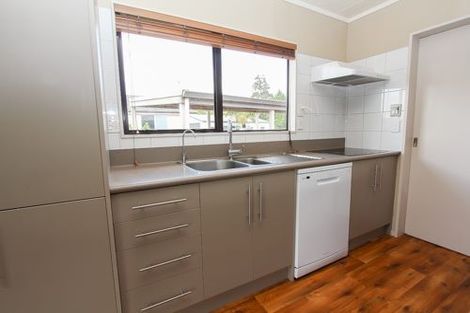 Photo of property in 25 Balmerino Crescent, Pukete, Hamilton, 3200