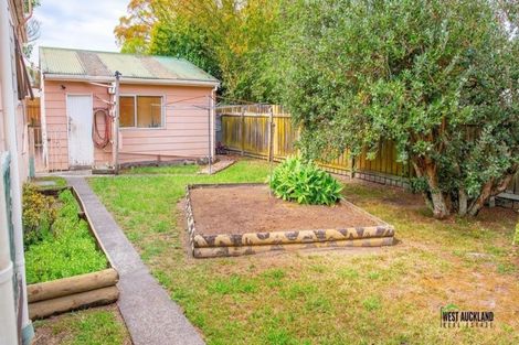 Photo of property in 72 Urlich Drive, Ranui, Auckland, 0612