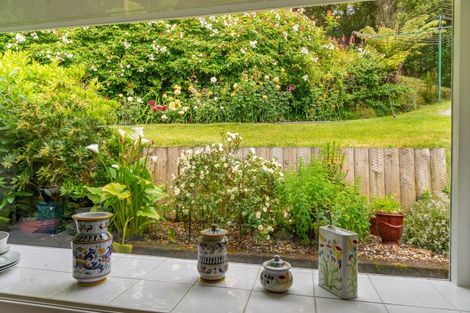 Photo of property in 39 Blue Mountains Road, Silverstream, Upper Hutt, 5019