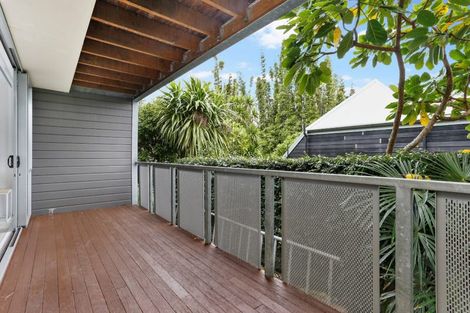 Photo of property in 4/11 Sentinel Road, Herne Bay, Auckland, 1011
