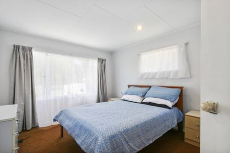 Photo of property in 33 Westminster Road, Wainuiomata, Lower Hutt, 5014