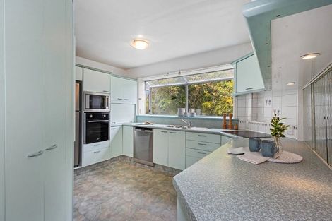 Photo of property in 20 Ambleside Drive, Burnside, Christchurch, 8053