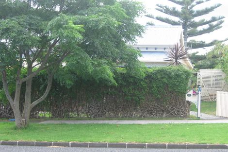 Photo of property in 16 Patuone Avenue, Devonport, Auckland, 0624