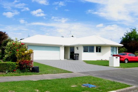 Photo of property in 27 Kakaho Drive, Tawhero, Whanganui, 4501