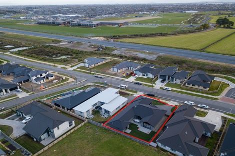 Photo of property in 19 Waireka Road, Rototuna North, Hamilton, 3210