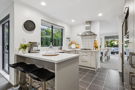 Photo of property in 82 Reynolds Road, Pukekohe, 2120