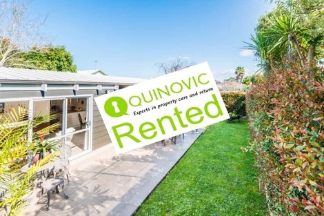 Photo of property in 2/52 Norwood Road, Bayswater, Auckland, 0622