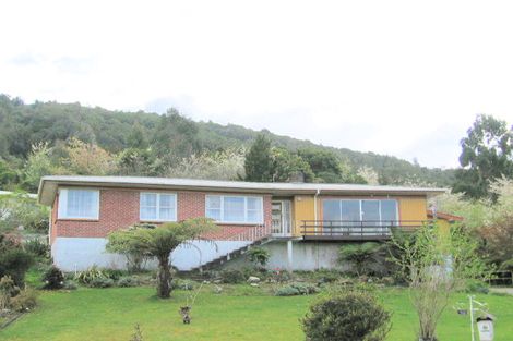 Photo of property in 12 Russell Crescent, Western Heights, Rotorua, 3015