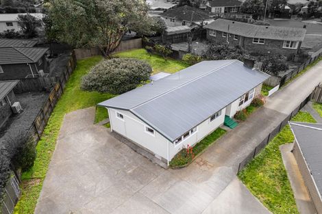 Photo of property in 6 Arnhem Place, Pukekohe, 2120
