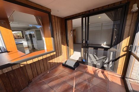 Photo of property in 2/38 Chipping Lane, Redwood, Christchurch, 8051