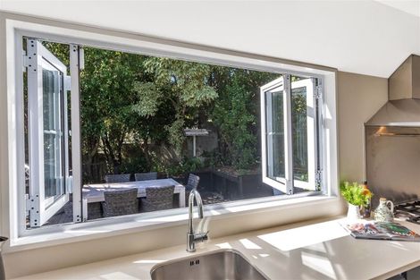 Photo of property in 30 Longhurst Terrace, Cashmere, Christchurch, 8022