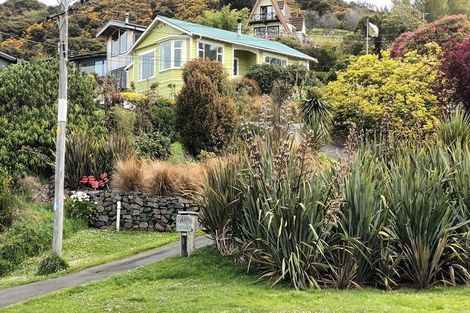 Photo of property in 106 Aramoana Road, Deborah Bay, Port Chalmers, 9082