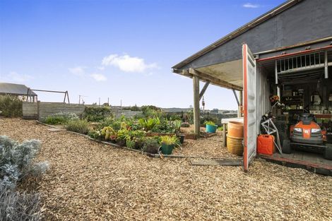 Photo of property in 24b Bethells Road, Waitakere, Auckland, 0816